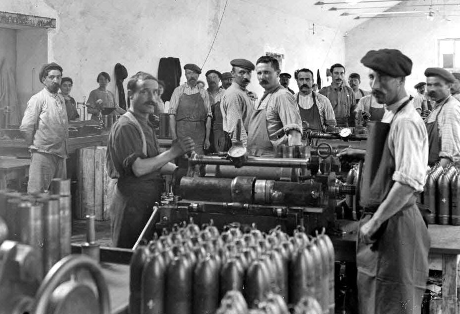 1916 Usine Bourges 1.jpg