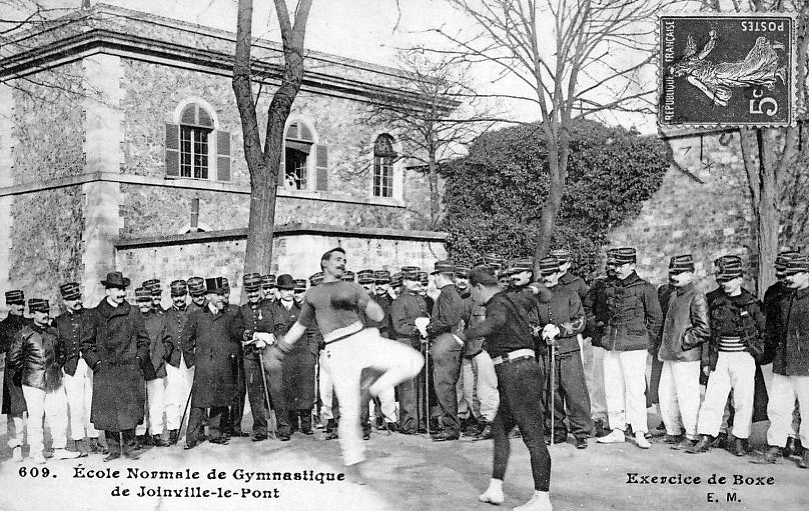 1904-1914 Boxe française.jpg