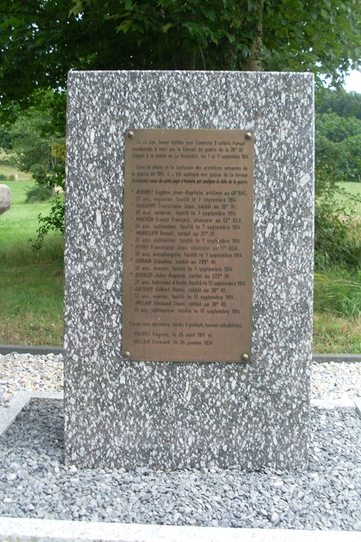Stèle 2.jpg