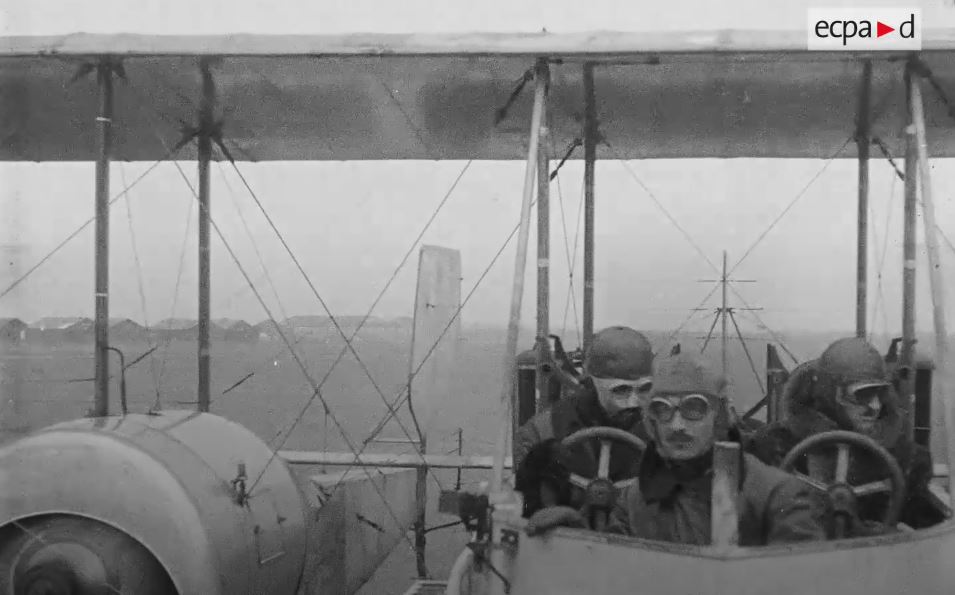 avion Caproni CEP 004.JPG