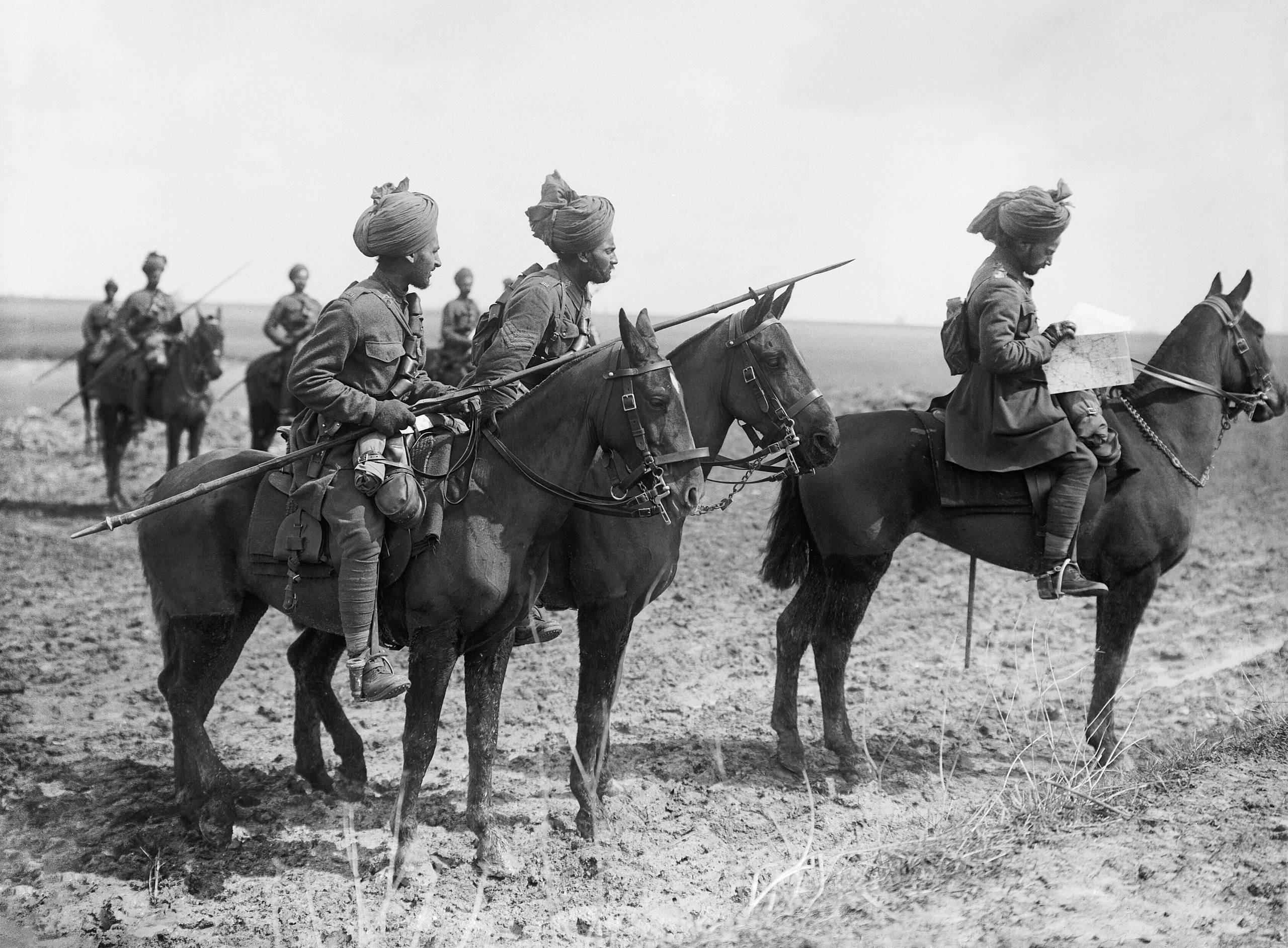 9th Hodson's Horse (Bengal Lancers), près de Vraignes, France, Avril 1917. IWM Q 2061. Photographe lieutenant Ernest Brooks.
