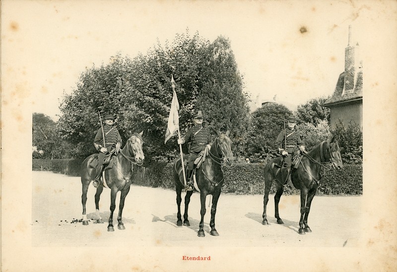 Bailly Jean-Marie-Eugène - 4ème Régiment d'Artillerie - Juin 1904 - 004 - Etendard_resultat.jpg