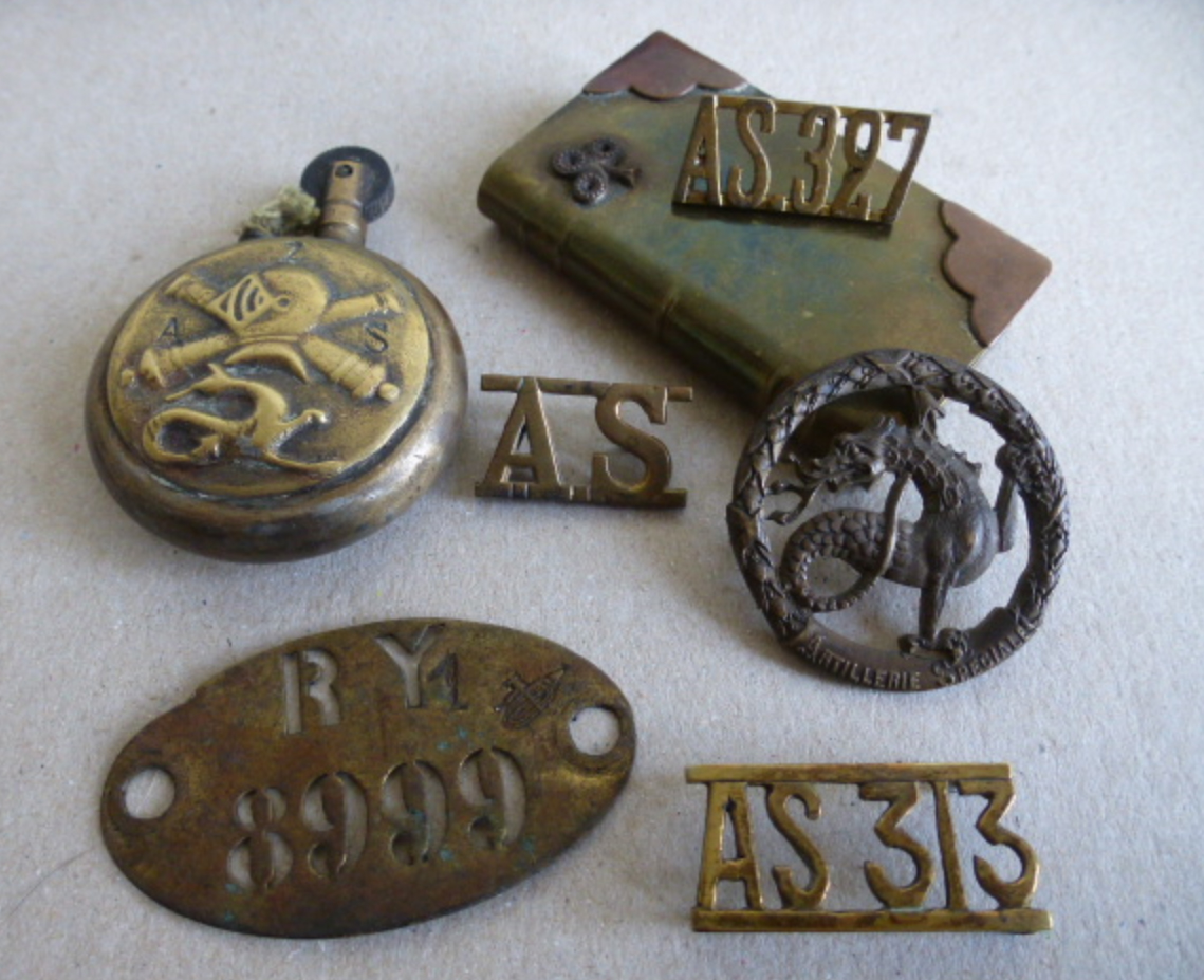 02 - Briquet du MdL Saurat.jpg