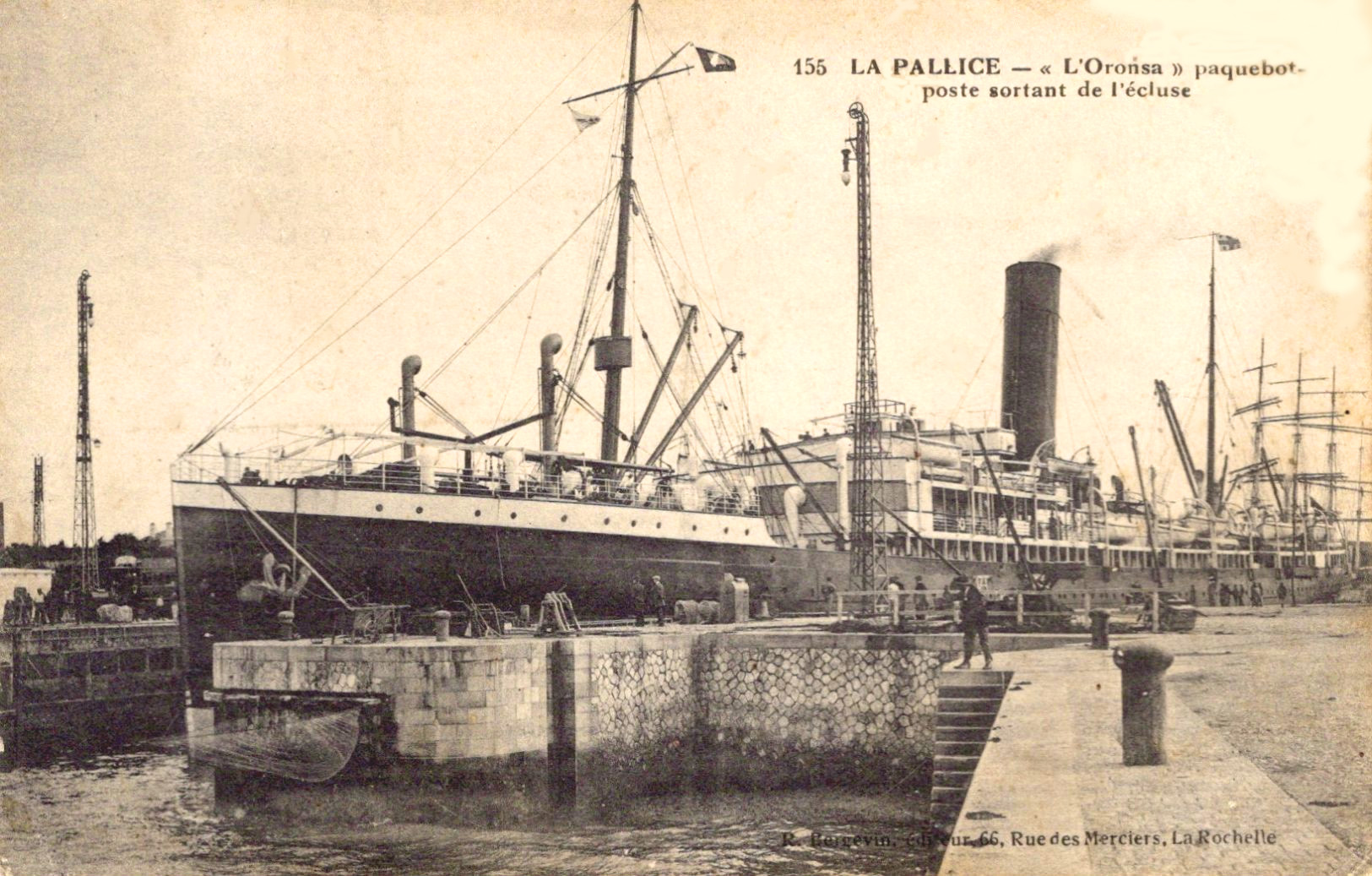 ORONSA – Paquebot mixte britanique – III – .jpg