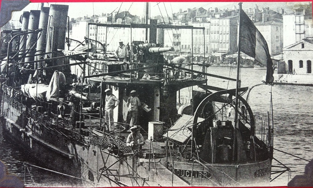 BOUCLIER 1915 à toulon.jpg