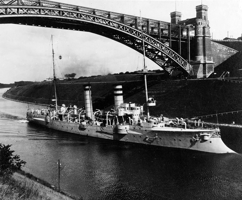 14 FRAUENLOB frauen10.jpg