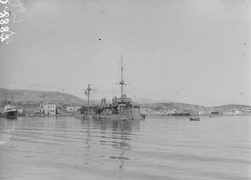 LATOUCHE TREVILLE 1917 auPiree 2421943_1_1.jpg