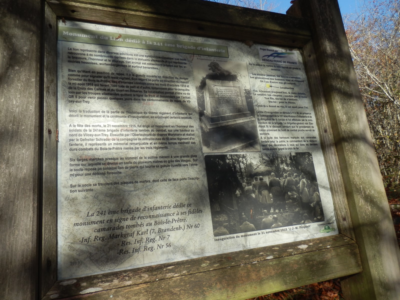 panneau d'information.jpg