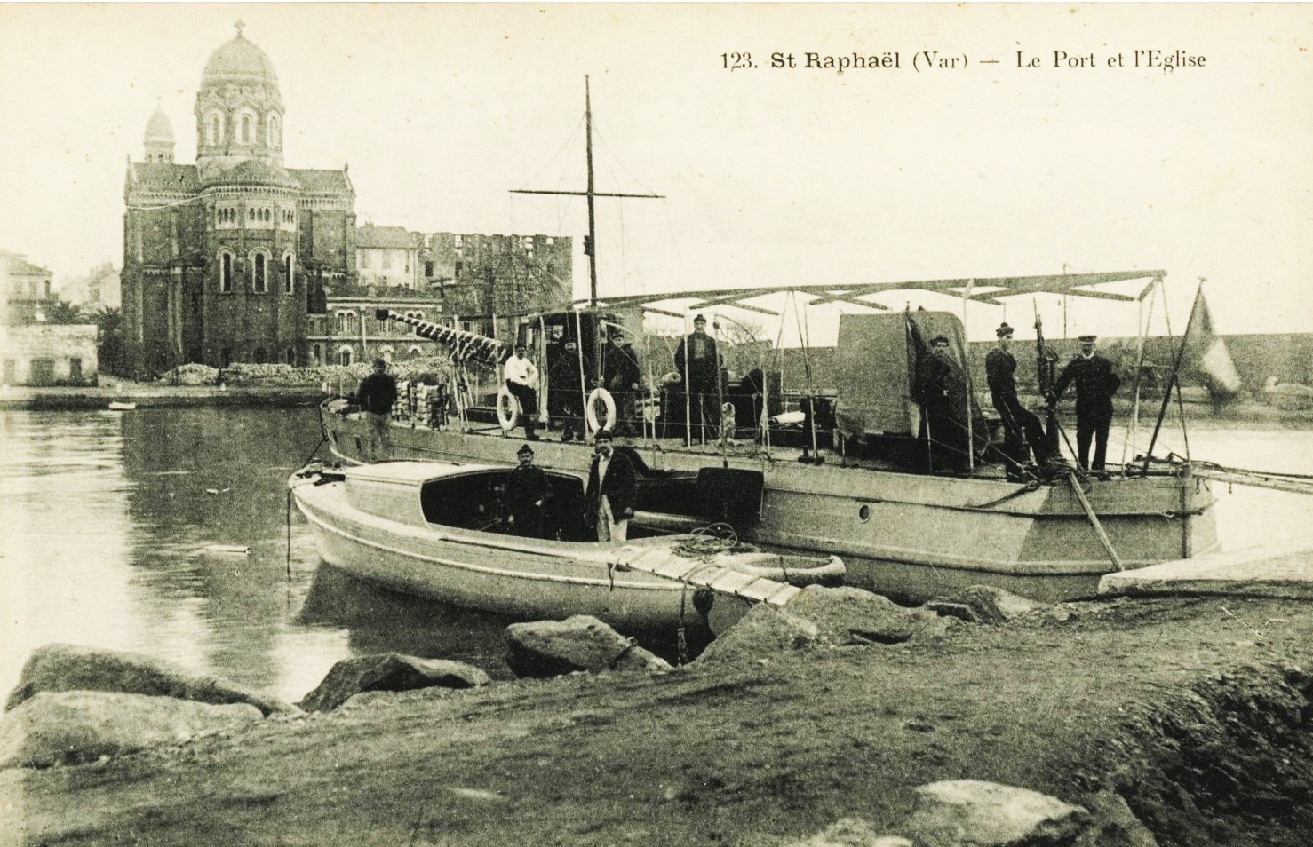 V54 Saint Raphael.jpg