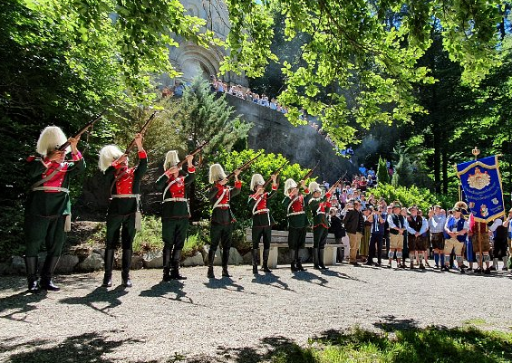 kb CHR 04 roi de bavière.png