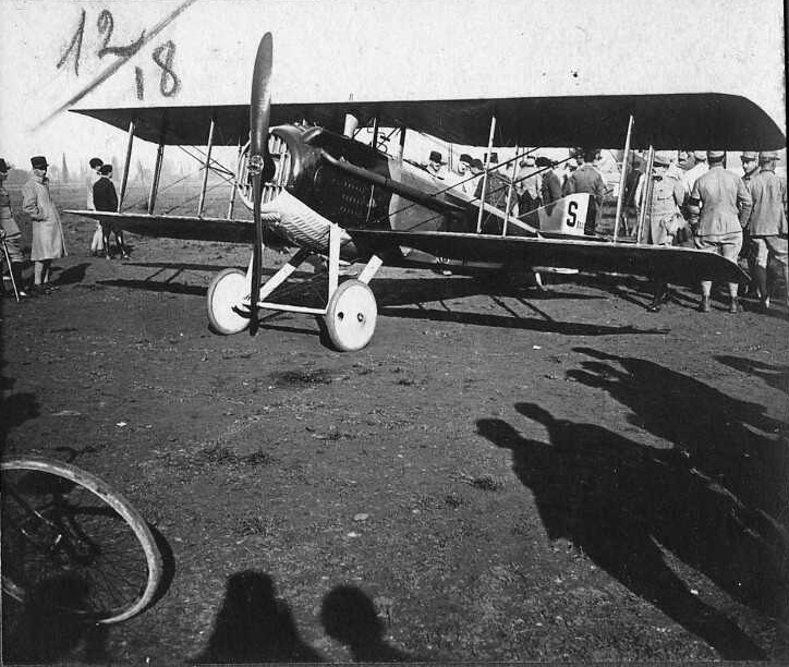 Photographies et appareil photographie de Fernand Gois, livre sur Verdun, documents concernant René Rollet.  Arch Meuse 2.2.jpg