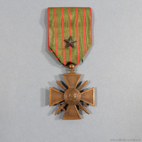 croix-de-guerre-1914-1916-avec-1-etoile-pour-citation-a-l-ordre-du-regiment ou brigade 1914-1918.jpg
