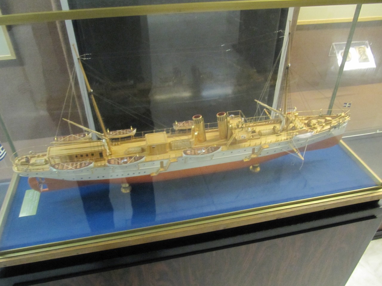AMPHITRITE kriegsmuseum-modelle131.jpg