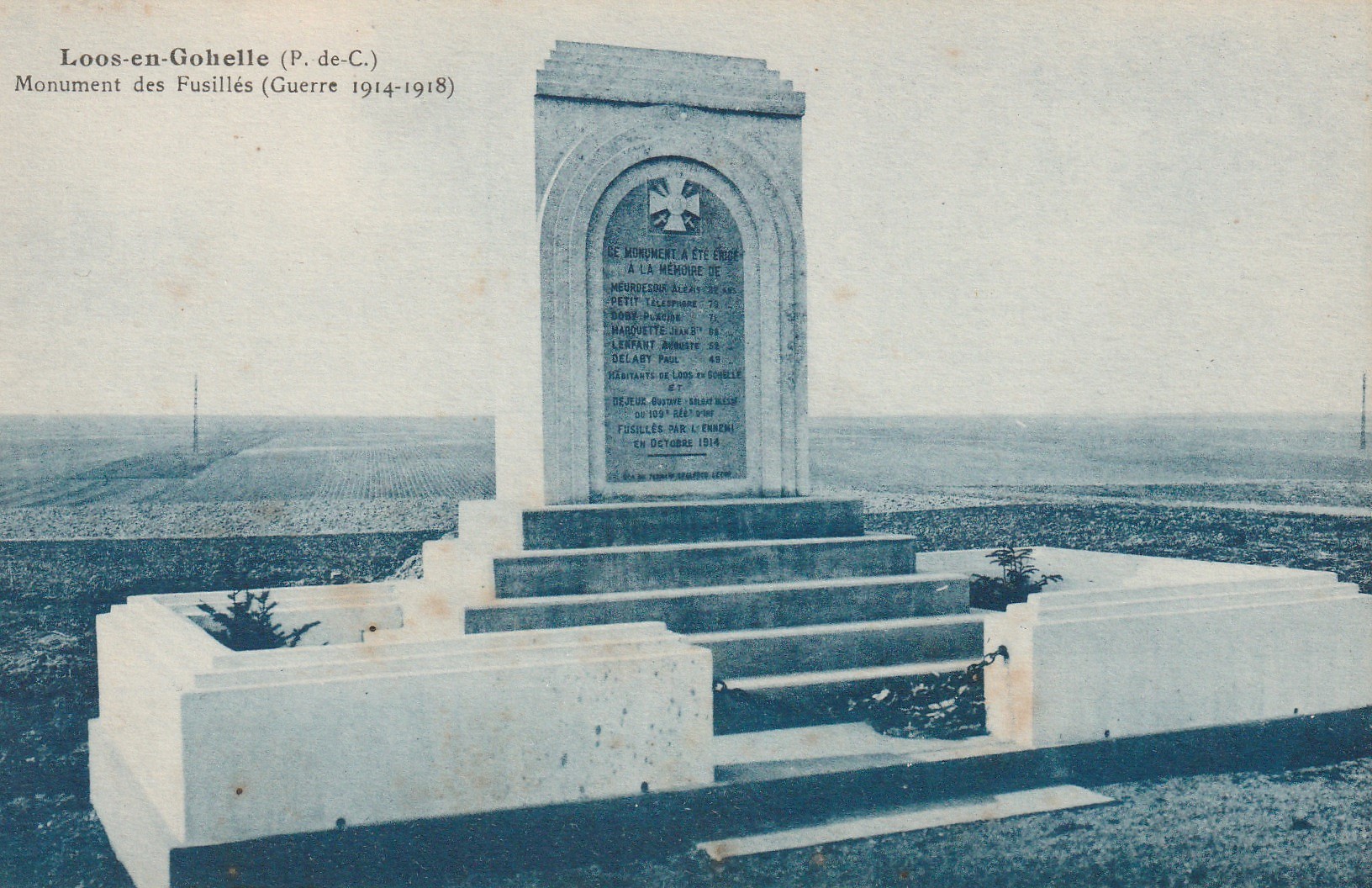 Loos en Gohelle (P.de c.) - monument des fusillés (guerre 1914-1918).jpg
