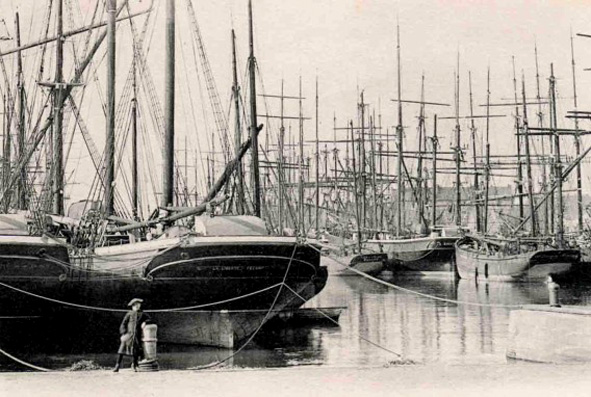 LA LIBERTÉ – Trois-mâts goélette terre-neuvier – I – .jpg