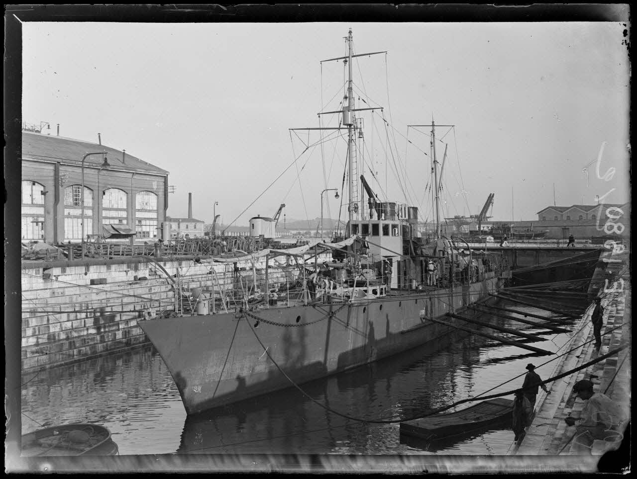 MALICIEUSE - Toulon - 1916