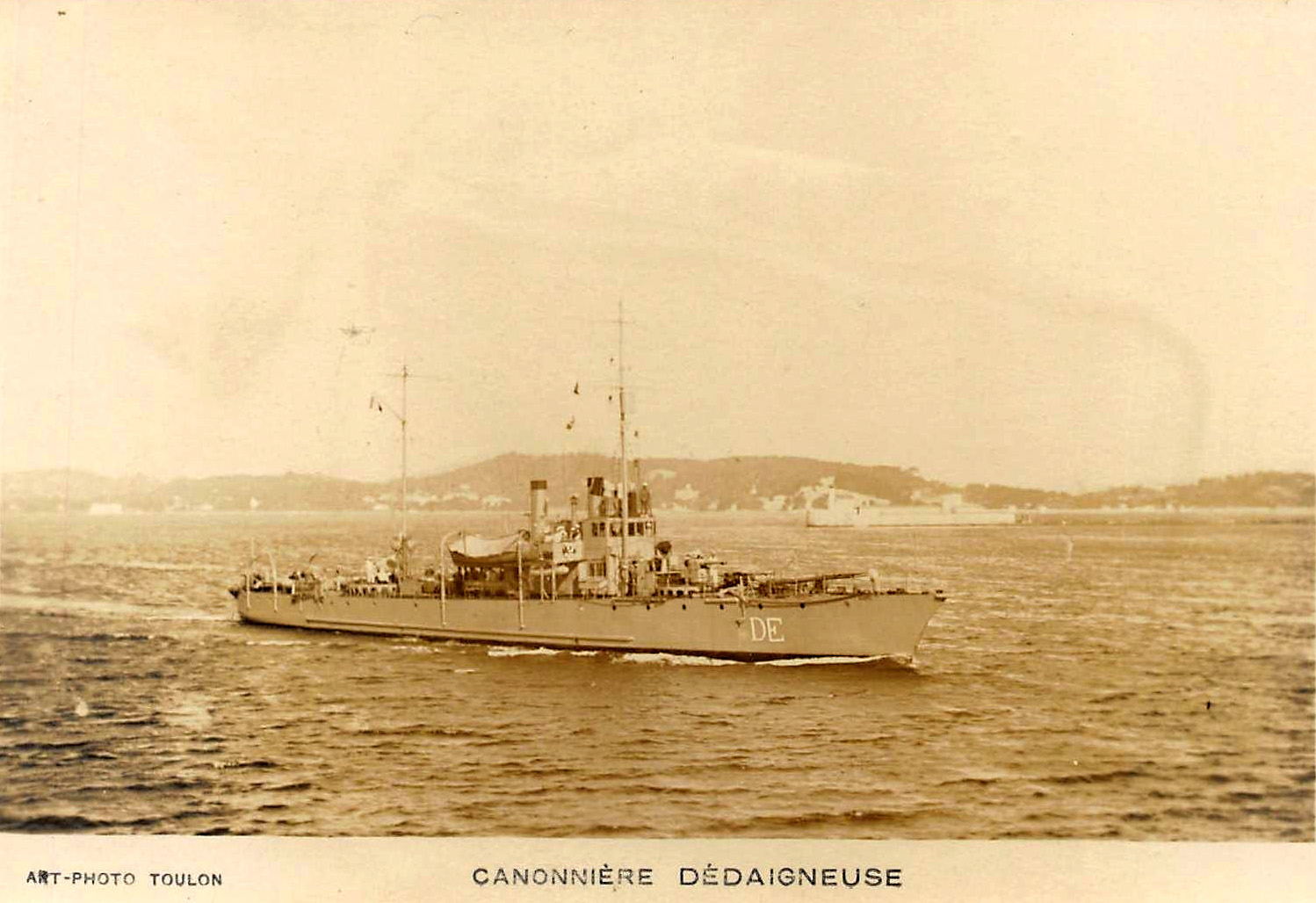 DÉDAIGNEUSE – Dragueur-canonnière – I – .jpg