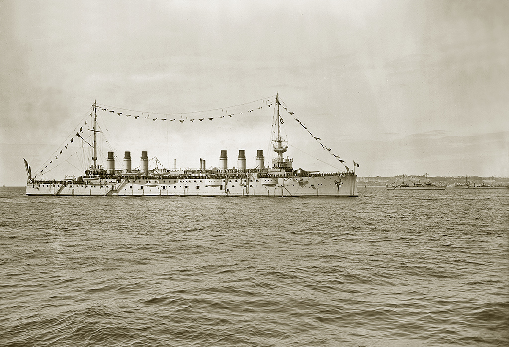 JEANNE-D'ARC – Croiseur cuirassé – A – .jpg