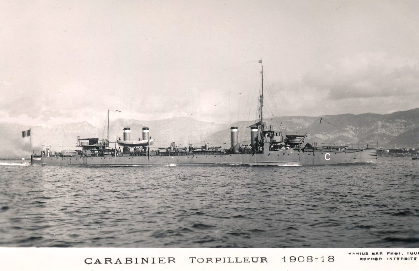 CARABINIER – Torpilleur d’escadre – II – .jpg