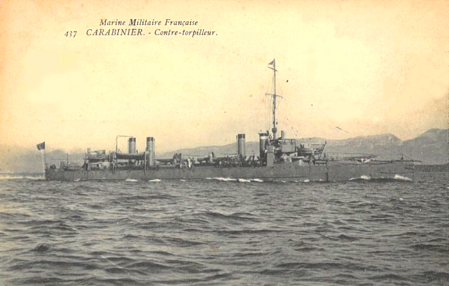 CARABINIER – Torpilleur d’escadre – III – .jpg