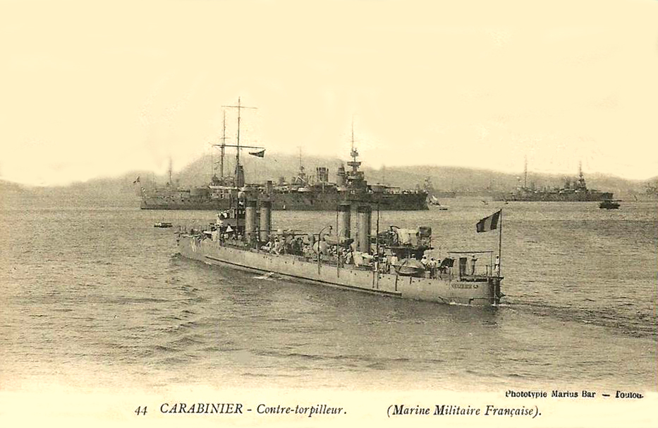 CARABINIER – Torpilleur d’escadre – IV – .jpg