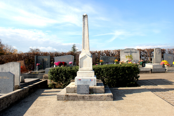 Monument Serbe 085.jpg