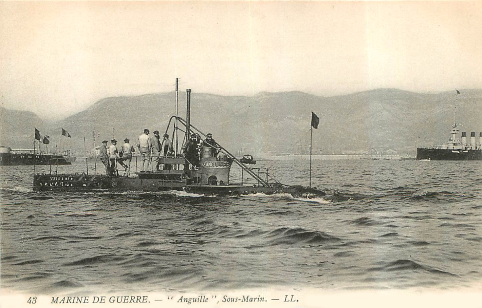 ANGUILLE – Sous-marin, ex-Q.32 – IV – .jpg