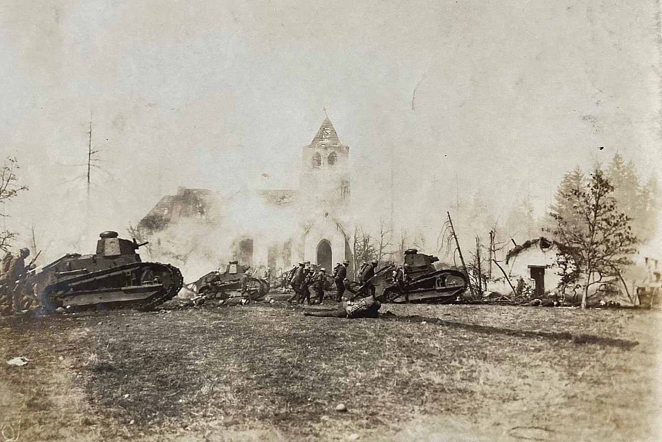 EBAY photos tanks 10.jpg