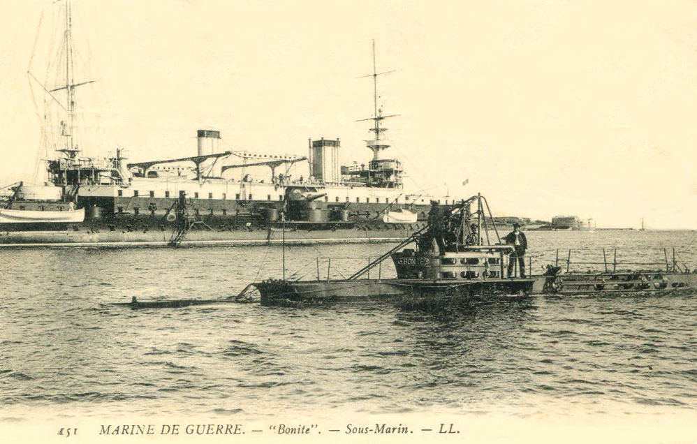 BONITE – Sous-marin, ex-Q.-19 – V– .jpg
