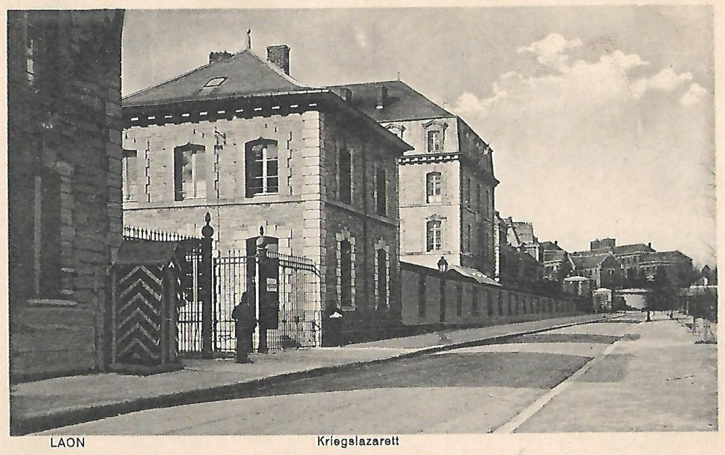 LAON - Kriegslazarett - .jpg