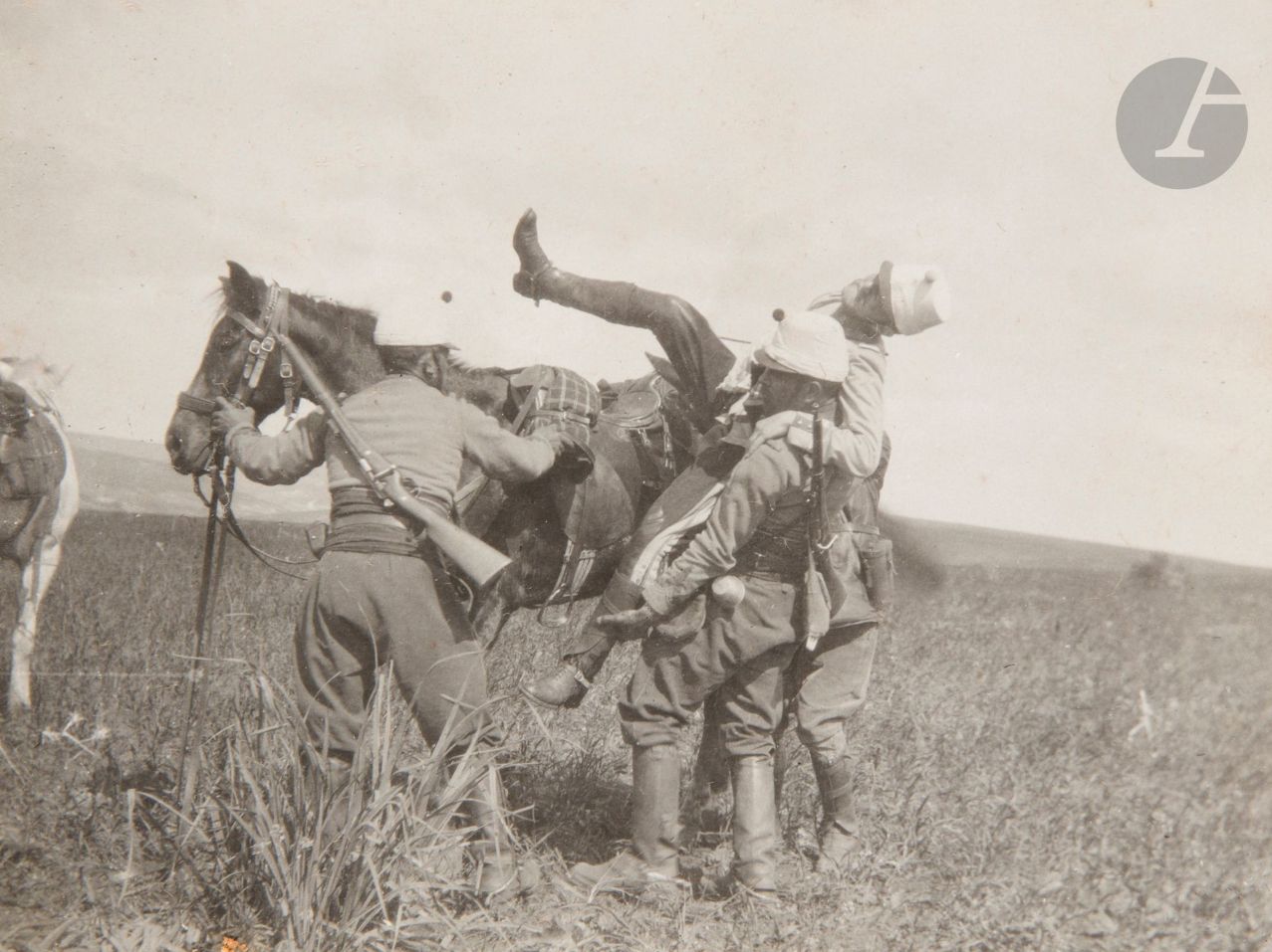 Photo Azan 1908 - capitaine Merle.jpg