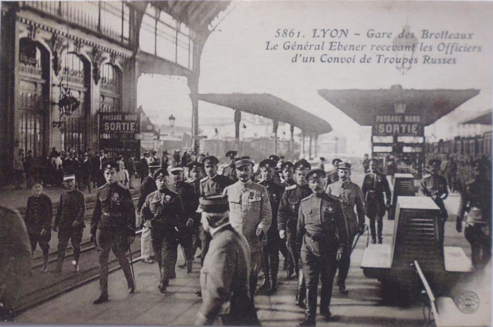 lyon-gare-des-brotteaux-le-general Ebener.jpg