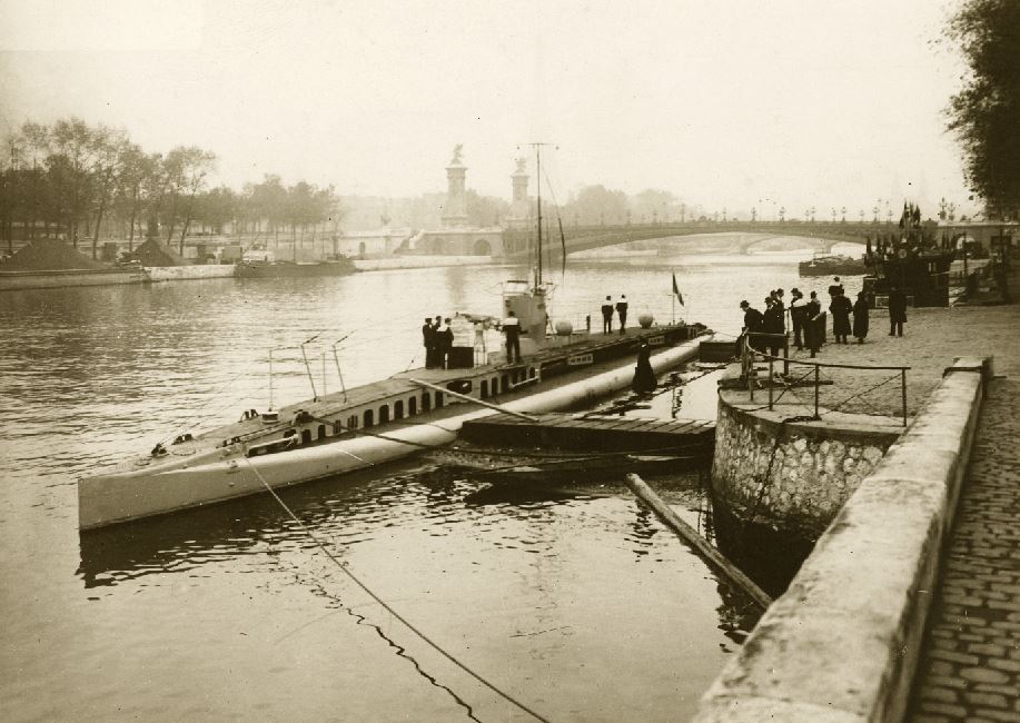 MONTGOLFIER – Sous-marin de haute mer – (P.-P.) 4C-EPF-004-1189 – - .JPG