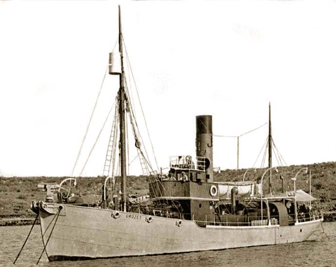 CROZET, futur SAGITTAIRE – Baleinier norvégien – I – .jpg