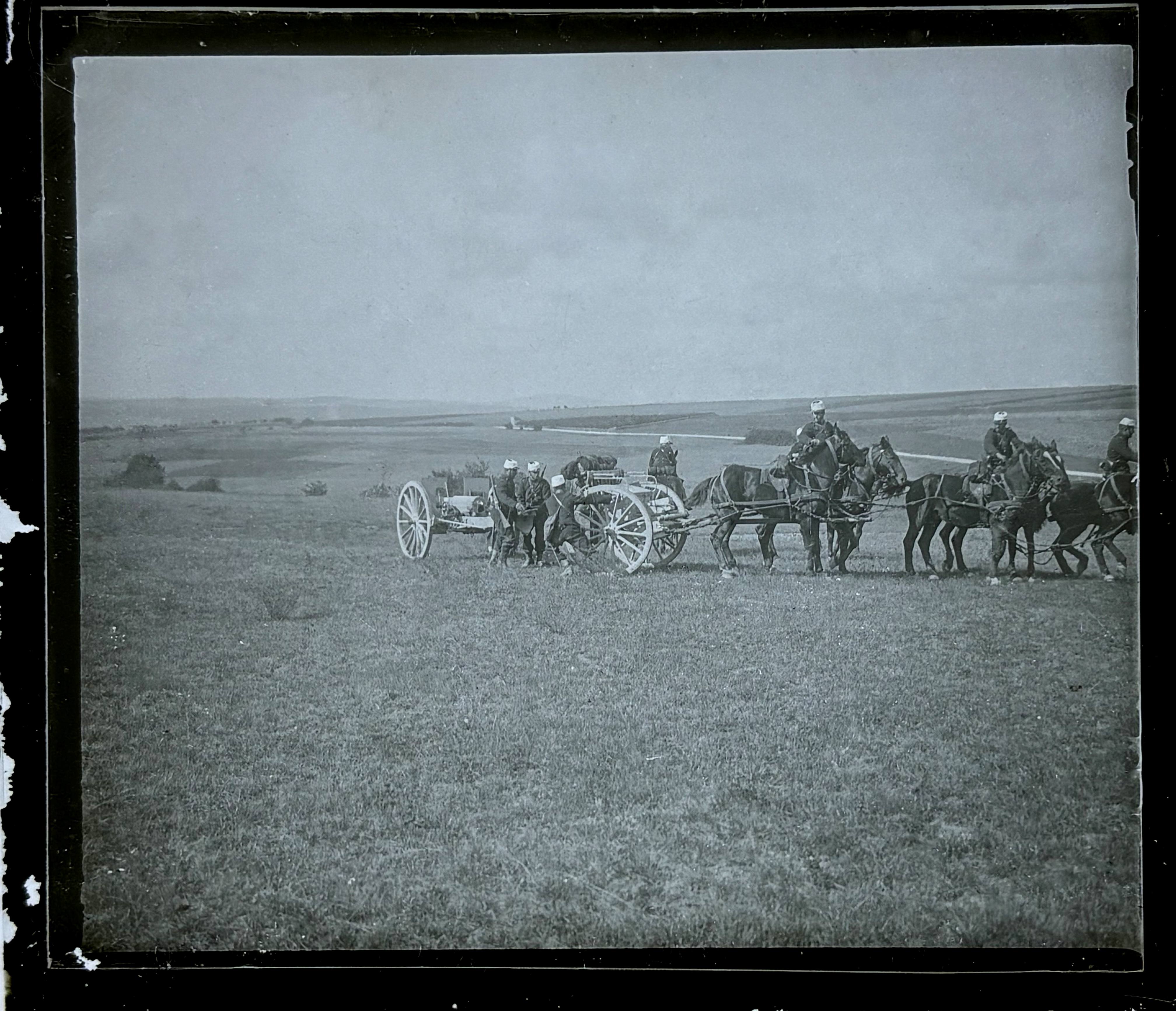 ww1 French troops gun 1901 - 1909.jpg