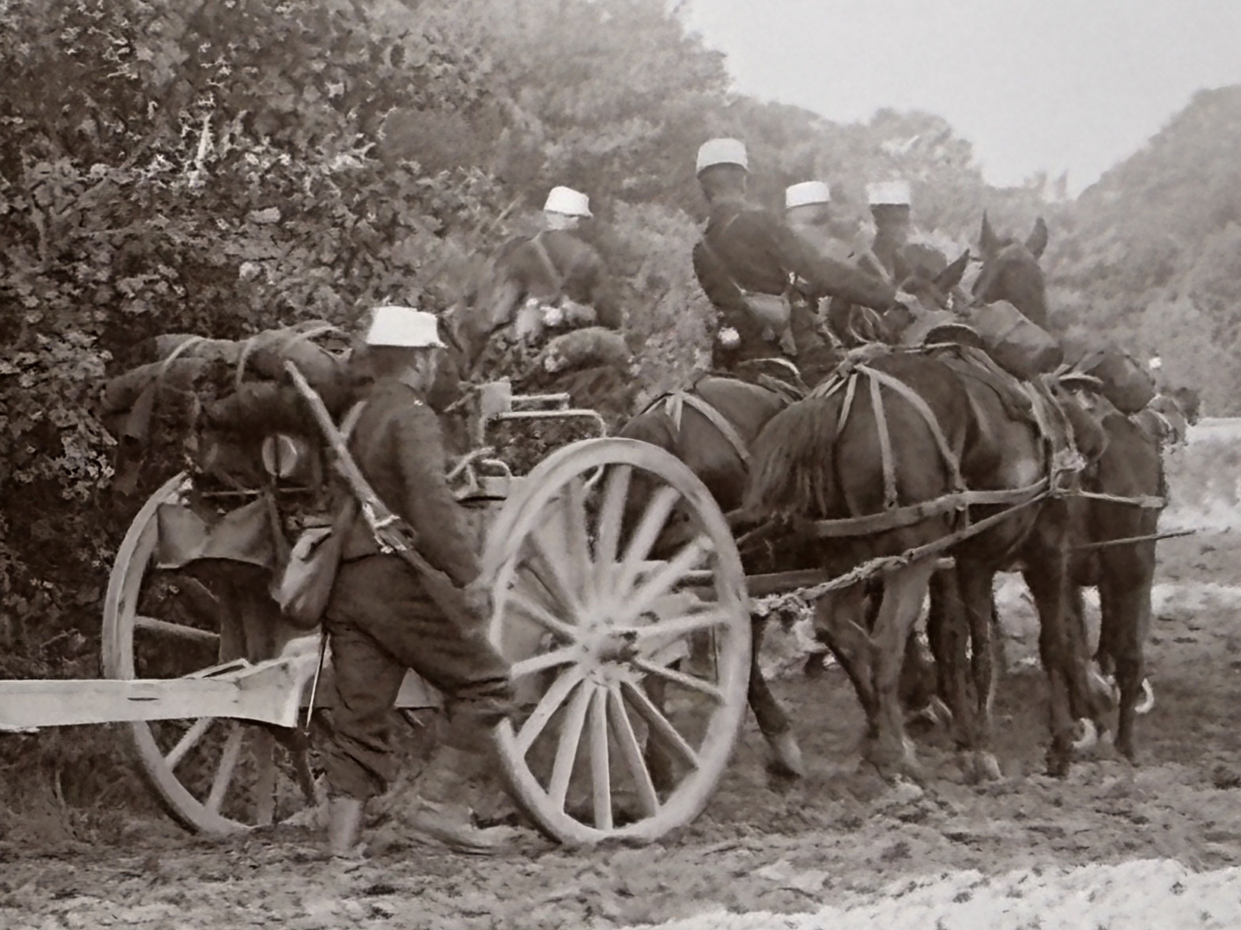 ww1 glass French gun  1901-1909.jpg