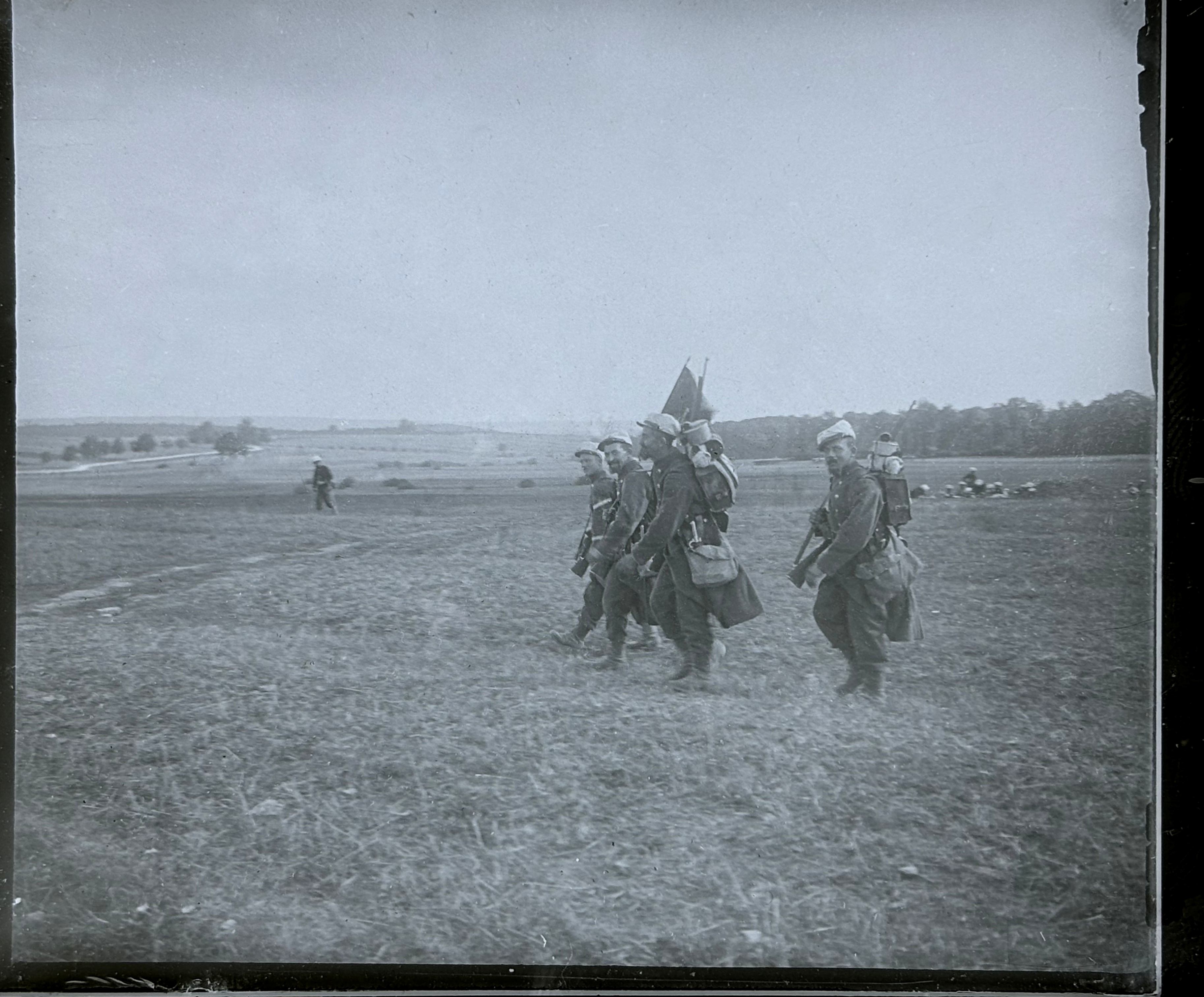 French troops with flag 1a.jpg