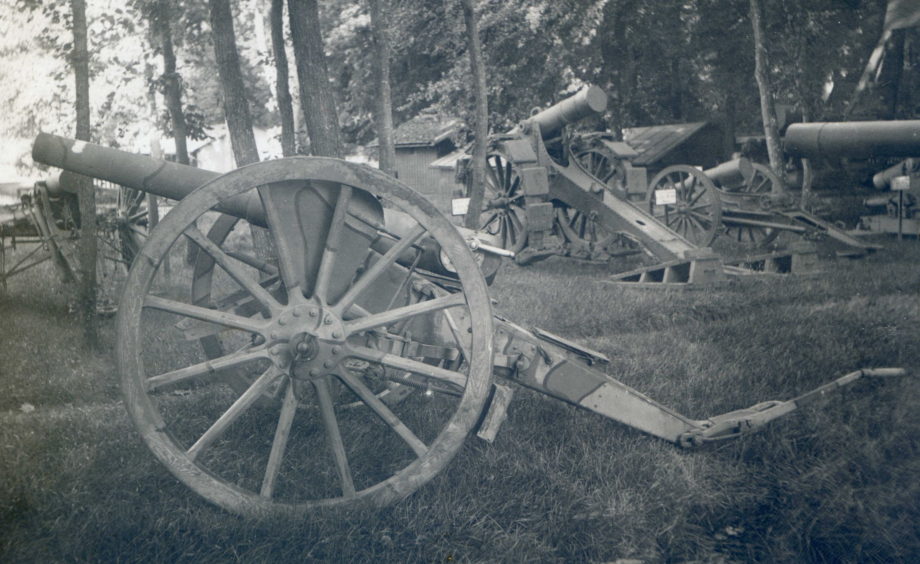 9-cm C 73.jpg
