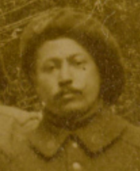 soldat 2 tête.JPG