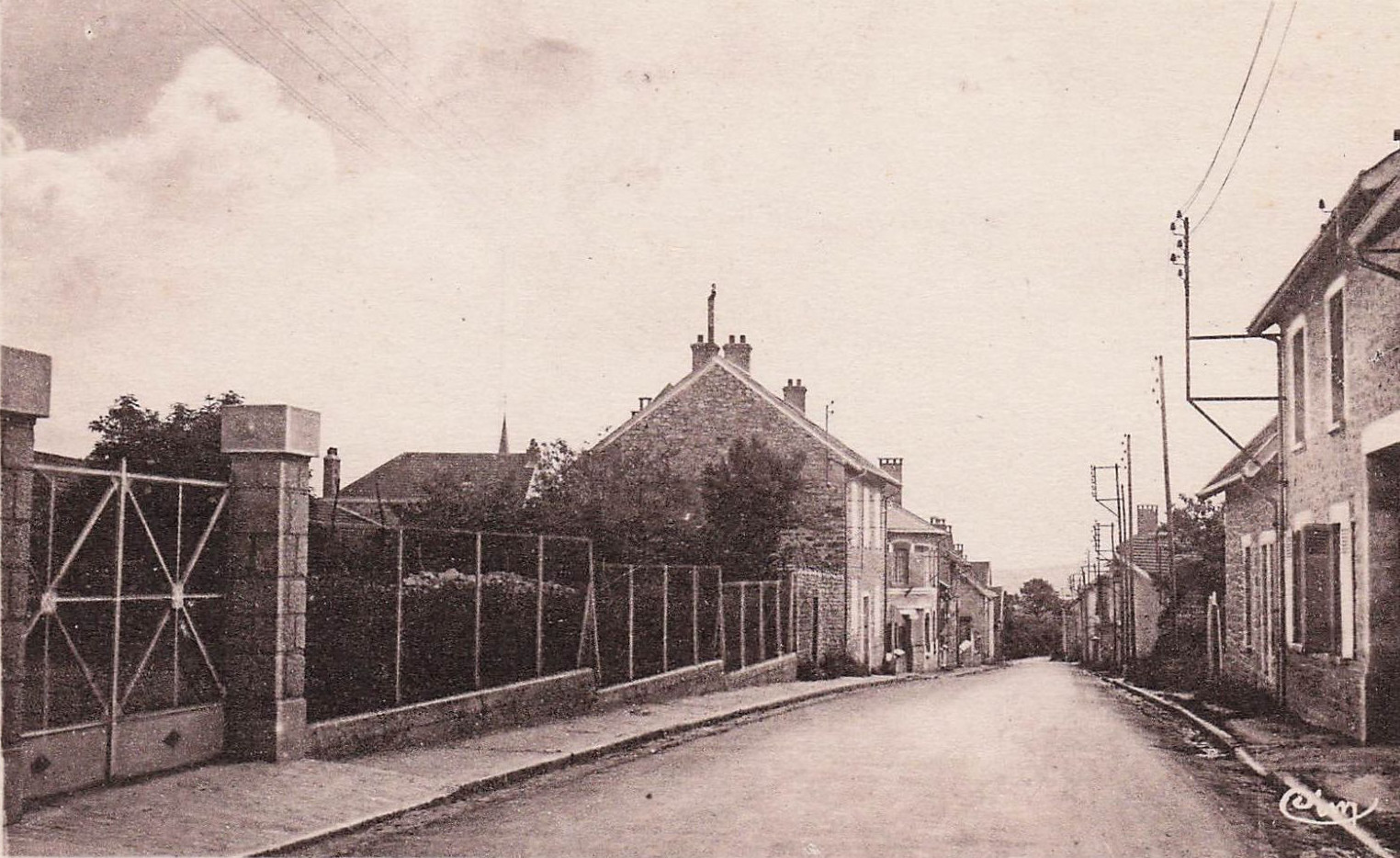 vf  ww1 village.1b.jpg