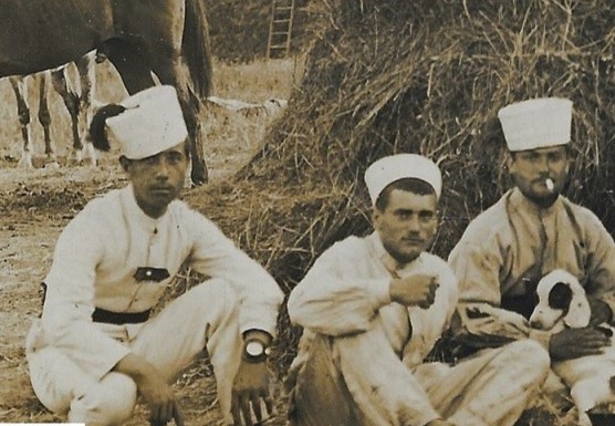 regimentmystere8603.jpg