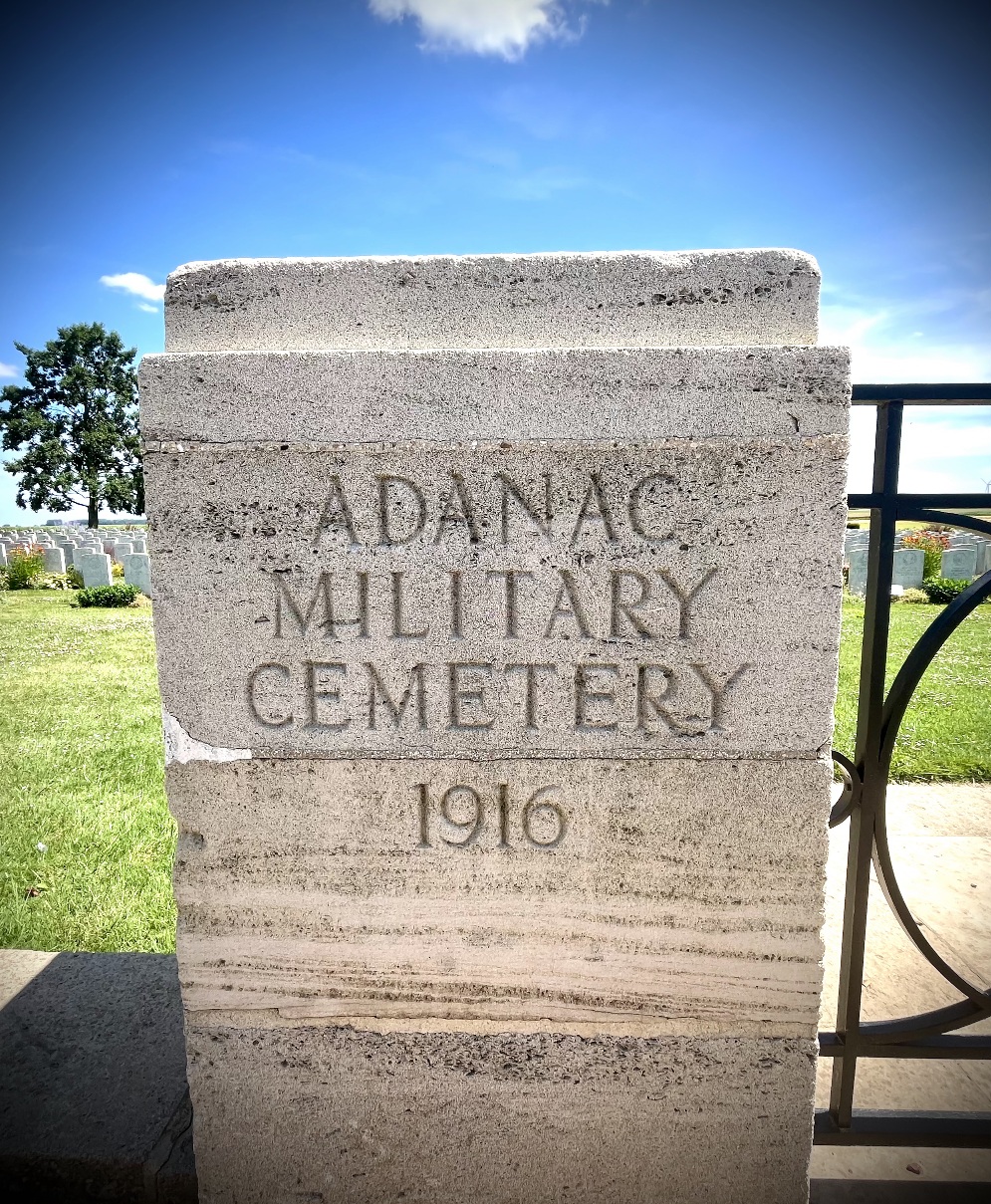 Cimetière militaire Adanac, Miraumont, Somme, France. Photographie Ritchie Conaghan.