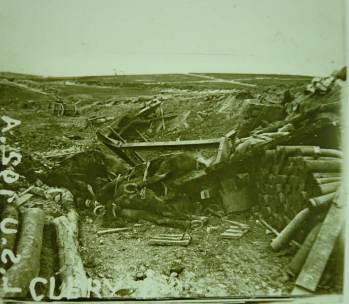 Cléry avec chemin creux.jpg