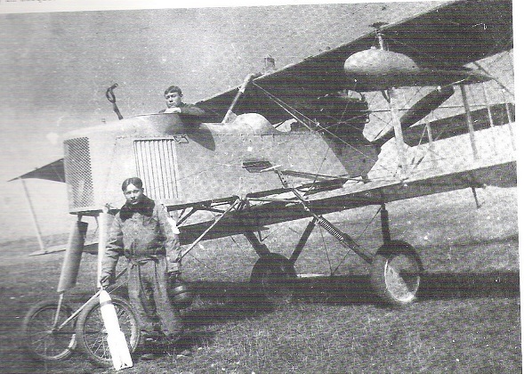 voisin 7 001.jpg