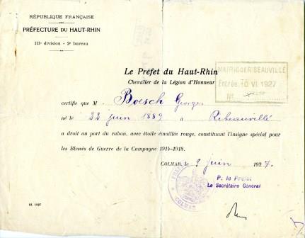 1927 06 09 attribution de l'insigne des blesses à G Boesch.jpg