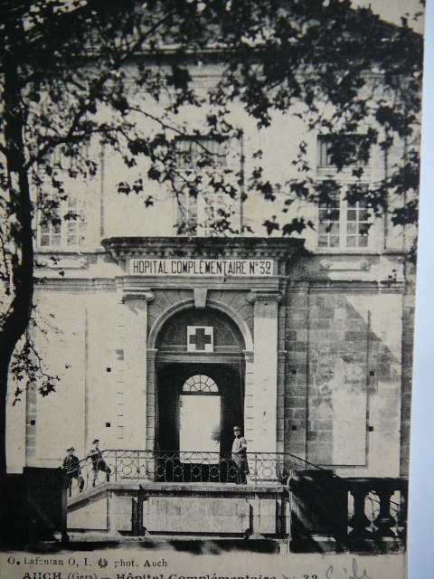 façade hôpital d'Auch