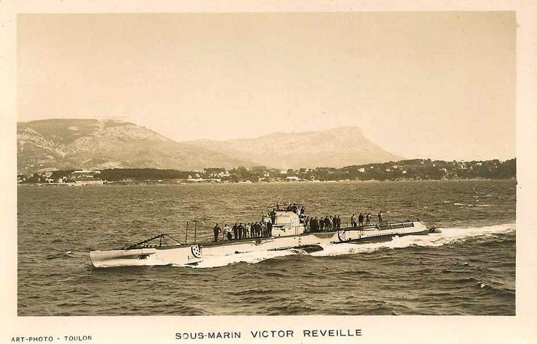 VICTOR-RÉVEILLÉ - Sous-marin - xxx - .jpg
