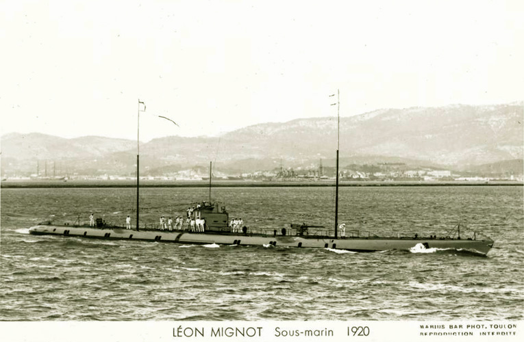 LEON-MIGNOT - Sous-marin - xx - .jpg