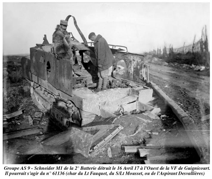 Guerre 14-18 deux photos tank détruits photo stéréo sur verre (WW1) Guerre 14-18 deux photos tank détruits photo stéréo sur verre (WW1)
